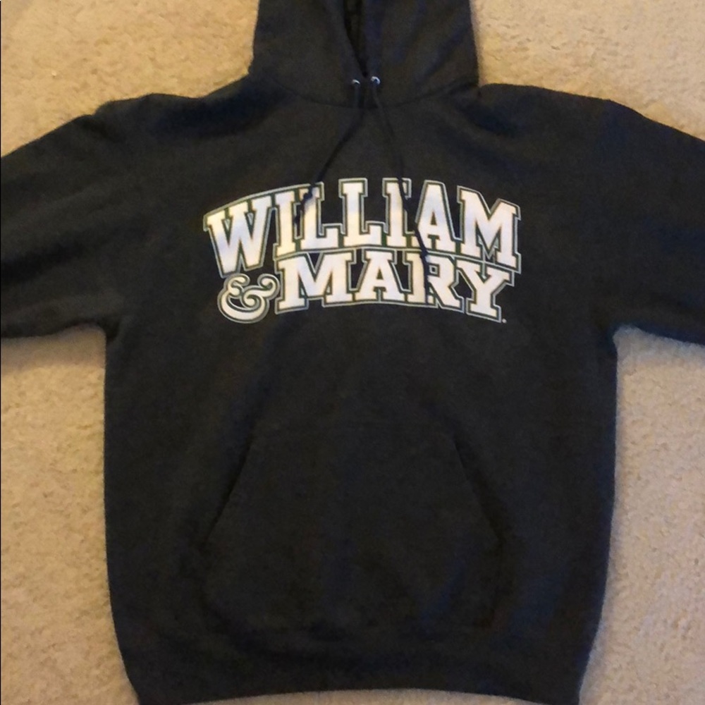 William & Mary College Sweatshirt